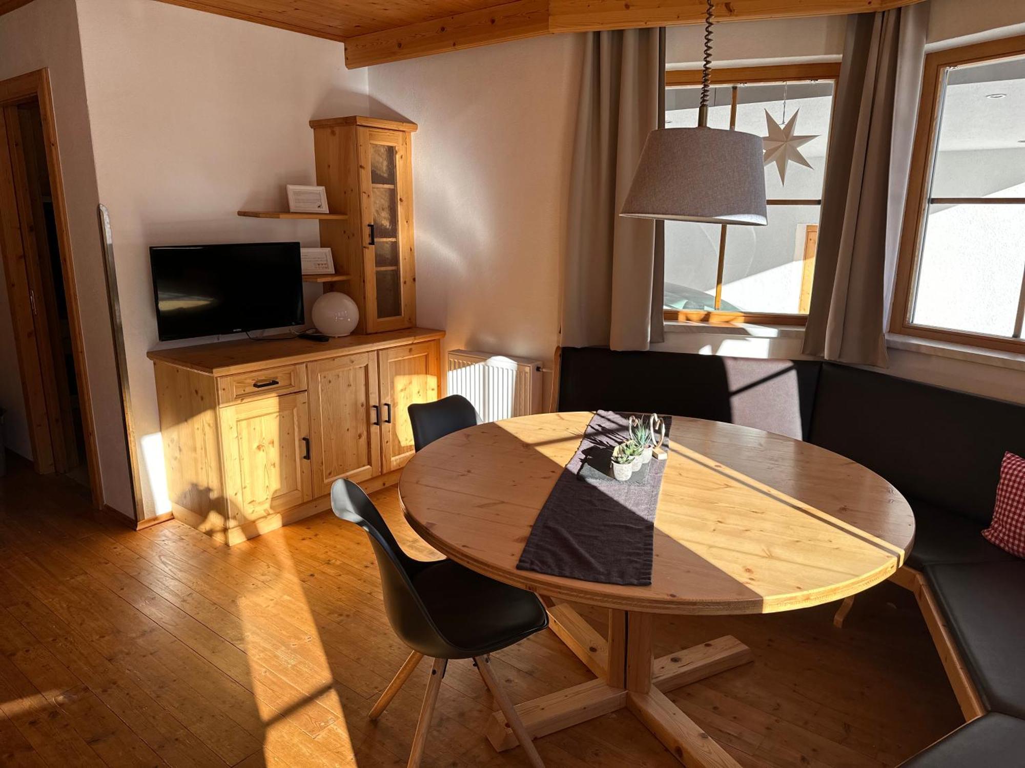Tiroliving Apartamento Berwang Exterior foto
